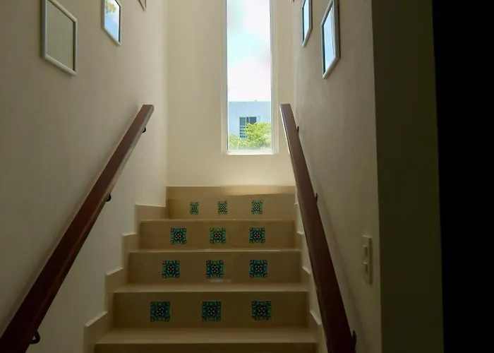 2 Br-house In With Stunning View Apartment